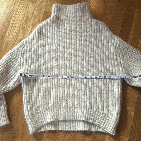 Aritzia Wilfed Alpaca Blend Sweater - Picture 8 of 9